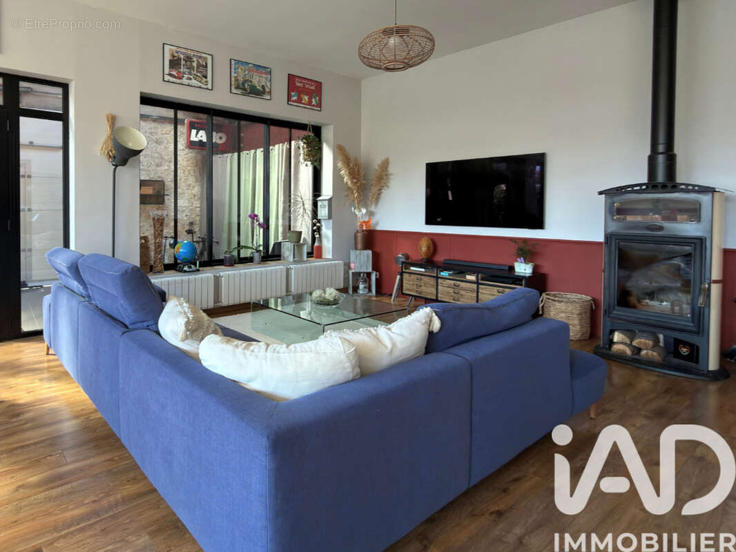 Photo 2 - Maison à ANGOULEME