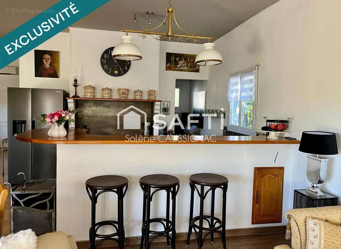 Photo 2 - Maison à SAINT-VICTOR-DE-MALCAP