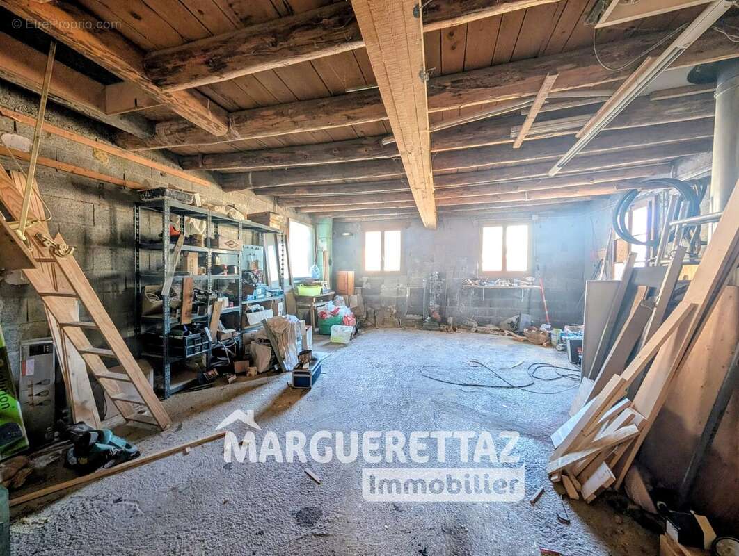 Maison à SAINT-JEOIRE