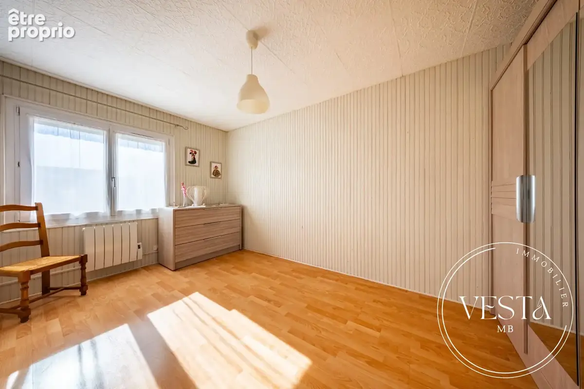 Maison 6 pièces 104 m² à vendre à Genlis (21110) - photo 6
