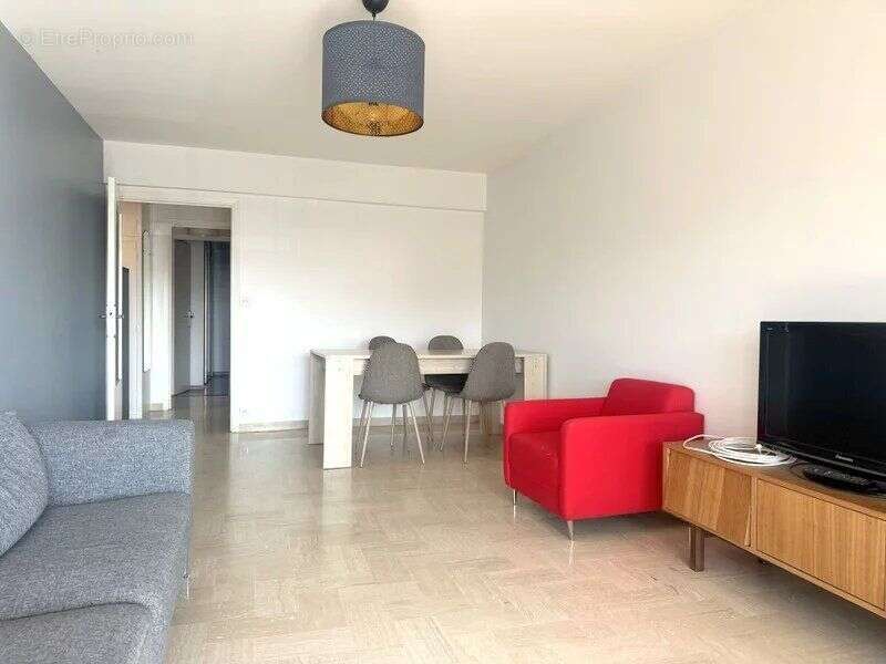 Appartement à CAGNES-SUR-MER
