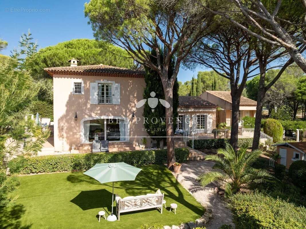 Maison à SAINT-RAPHAEL