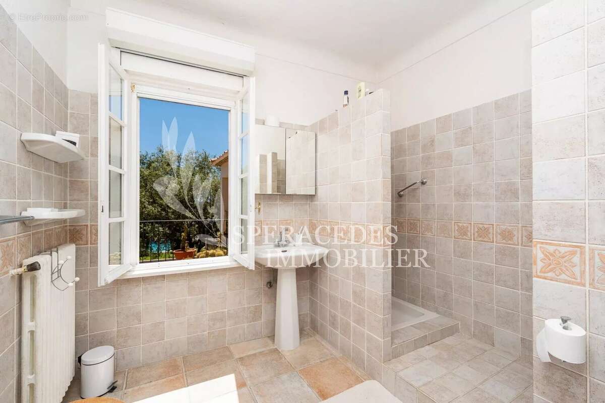 Opio - Belle propriété vue sur le golf 1,6 ha - photo 14