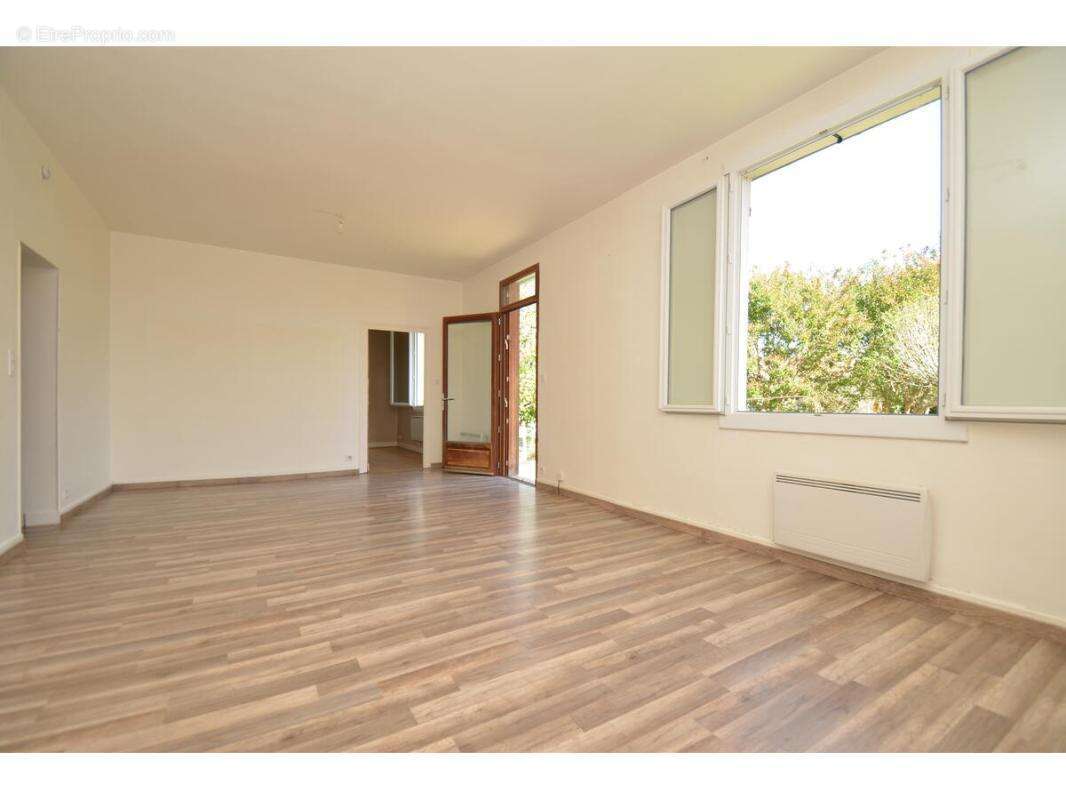 Maison à MONTPON-MENESTEROL