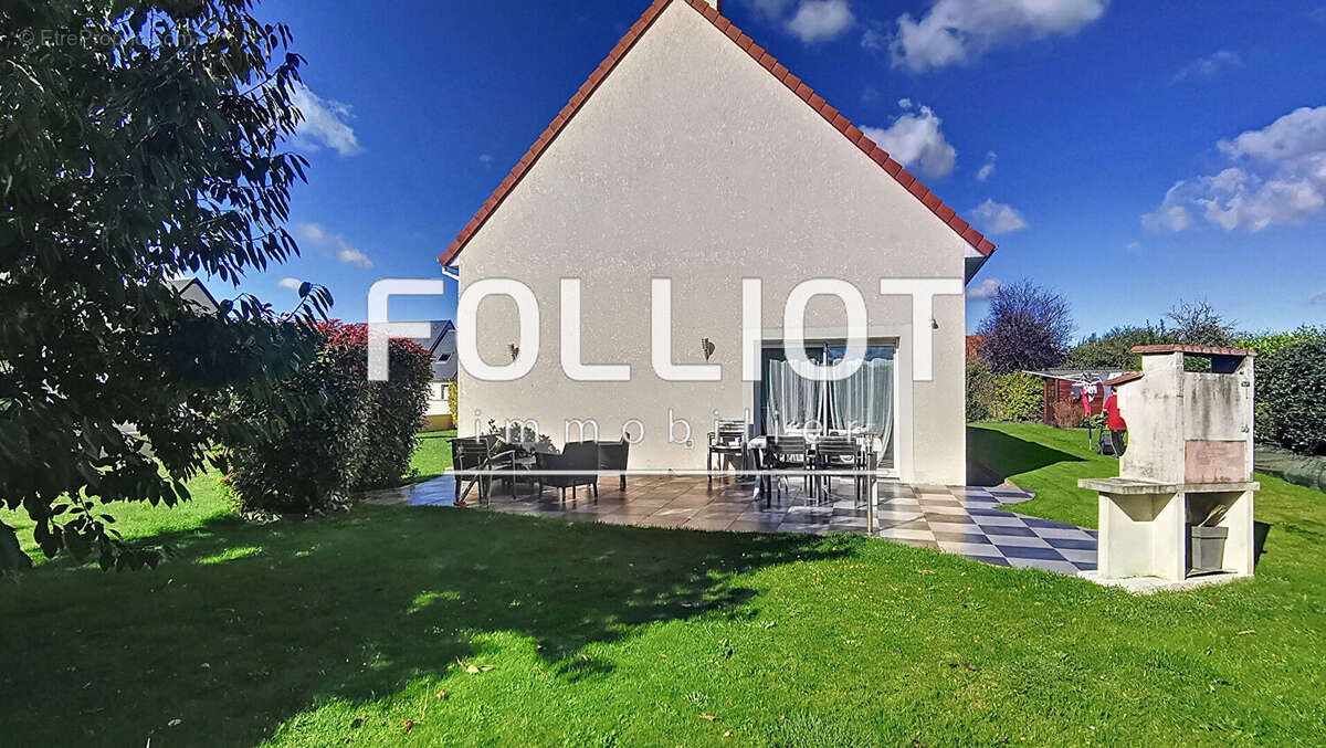 Maison à SAINT-MARTIN-DE-FONTENAY