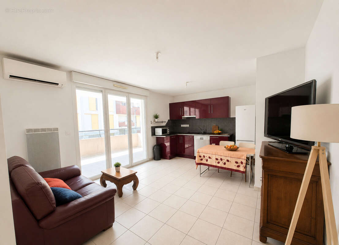 chateaubanne - T3 AVEC TERRASSE ET place de parking privée - photo 2