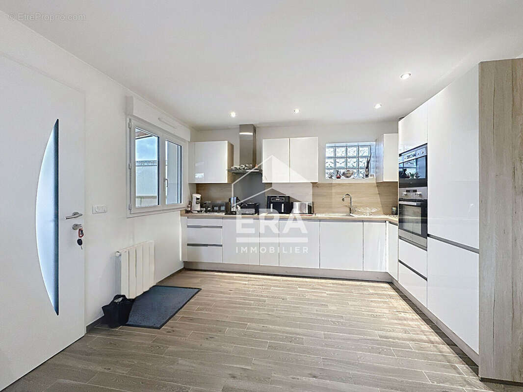 Maison à PIERRELAYE