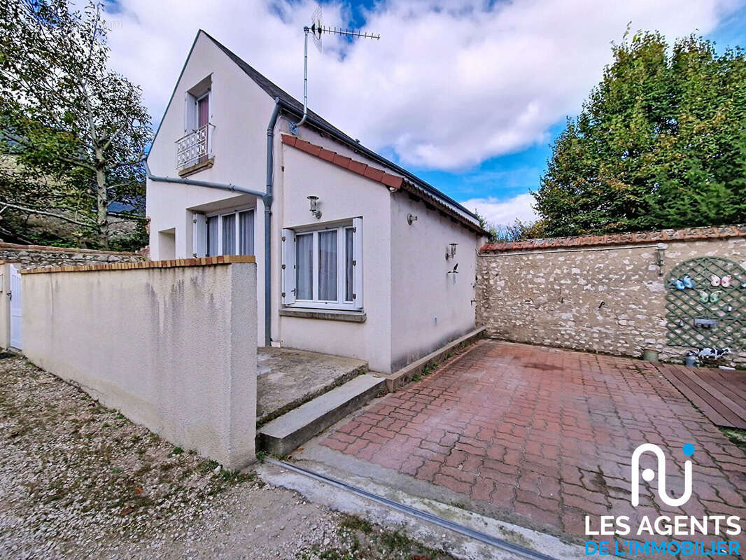 Maison à MEUNG-SUR-LOIRE