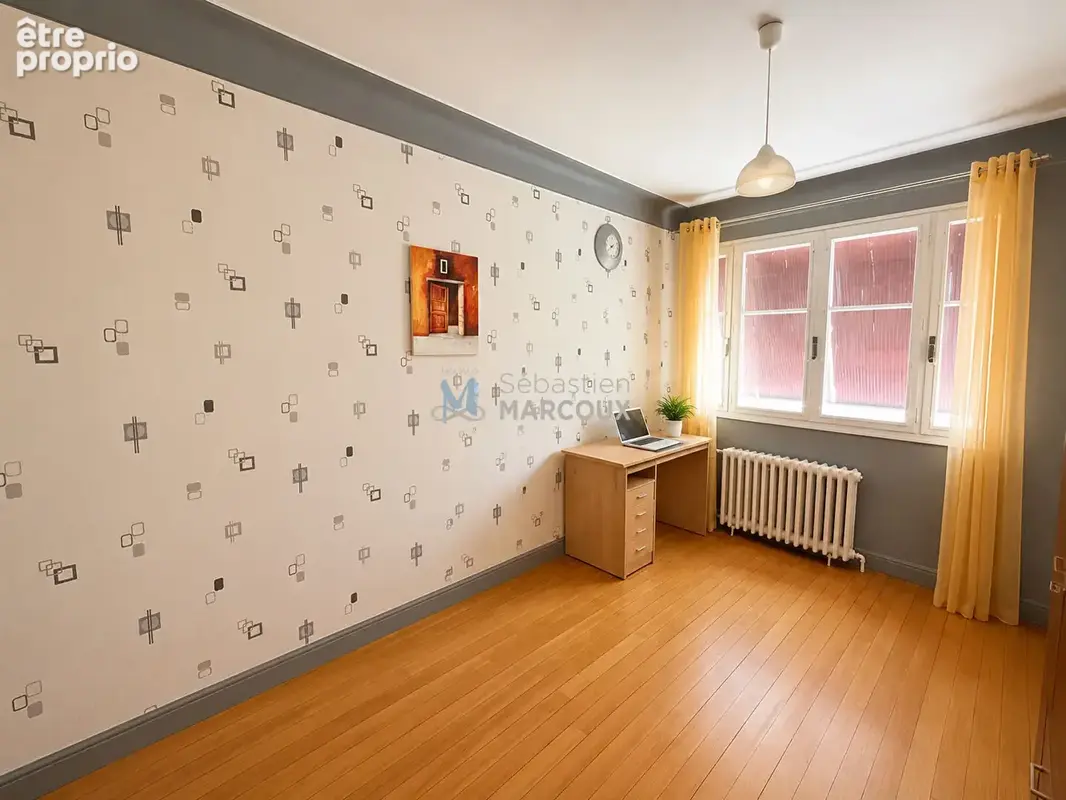 Montbrison (Moingt) Villa  F5  (96.55 m2 hab) + sous sol + combles aménagés, avec beau potentiel - photo 9