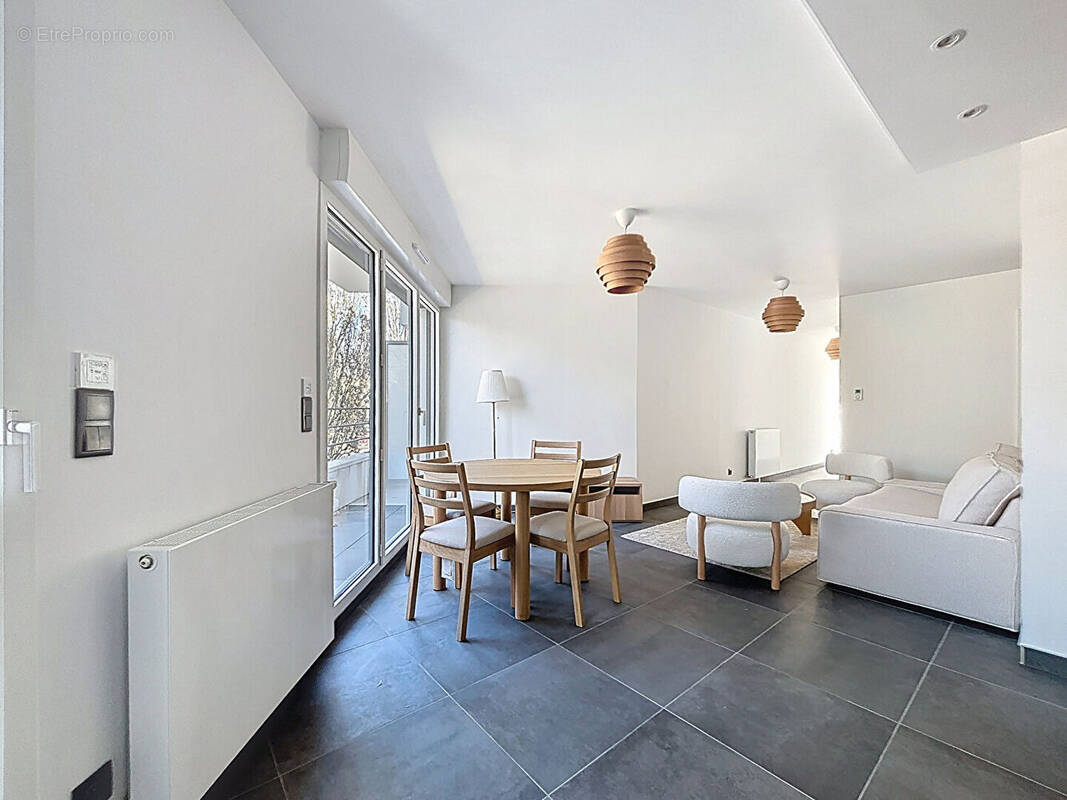 Appartement à BRY-SUR-MARNE