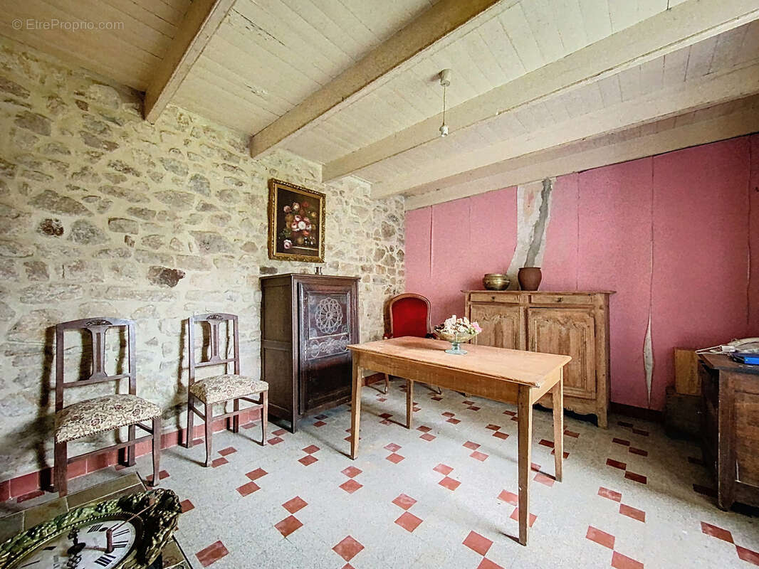 Maison à MOBECQ