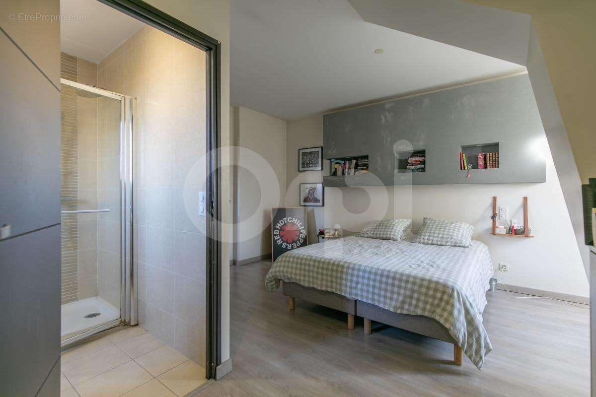 Appartement à NOGENT-SUR-MARNE