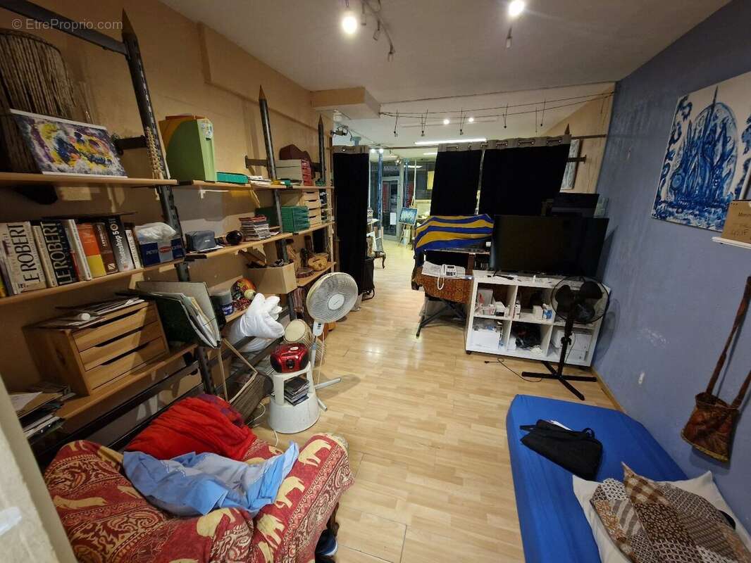 Commerce à CARCASSONNE