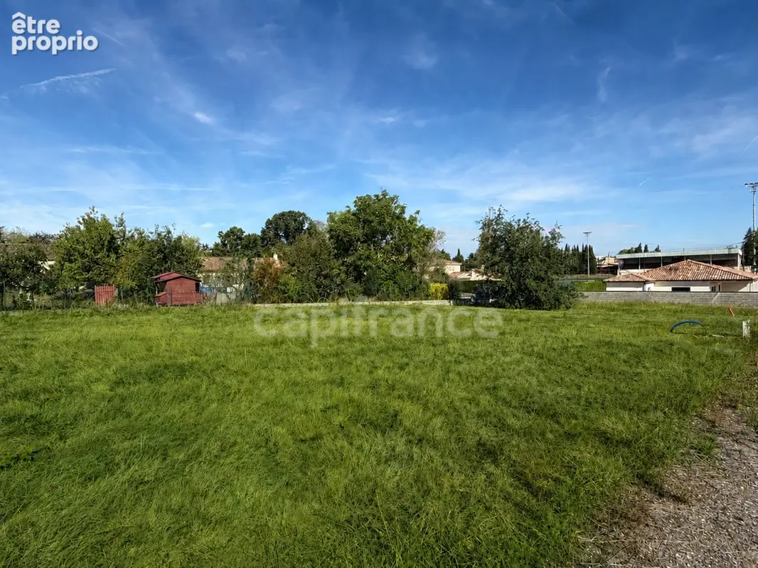RIEUMES – Terrain à bâtir 759 m² viabilisé – Proche centre et commodités - photo 3