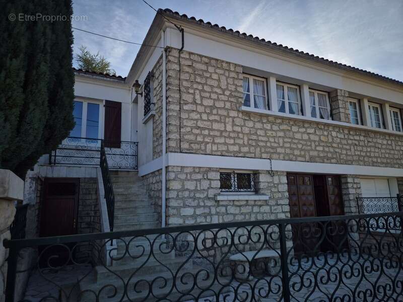 Maison à ANGOULEME