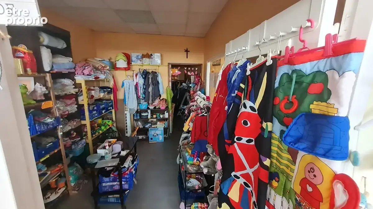Opportunité d'investissement au cur de CROZON : Local commercial de 200 m² - photo 5