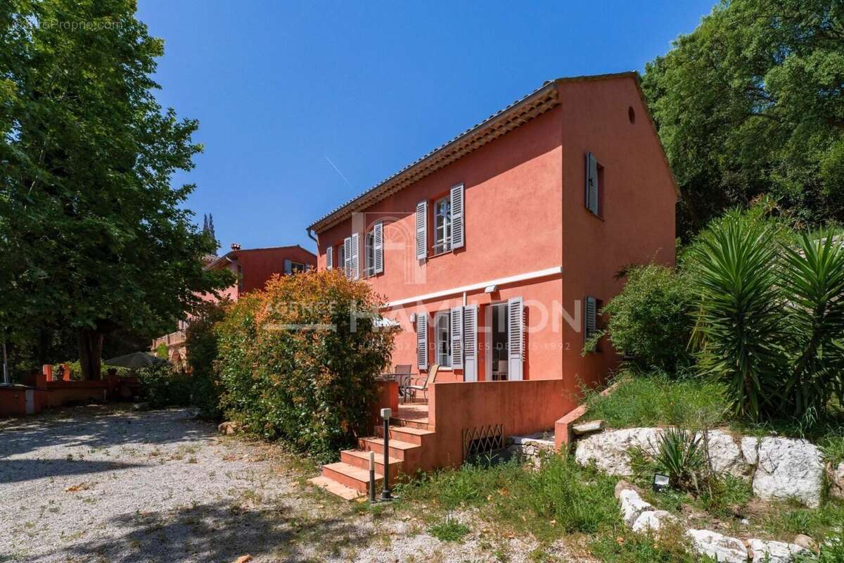 Maison à BIOT