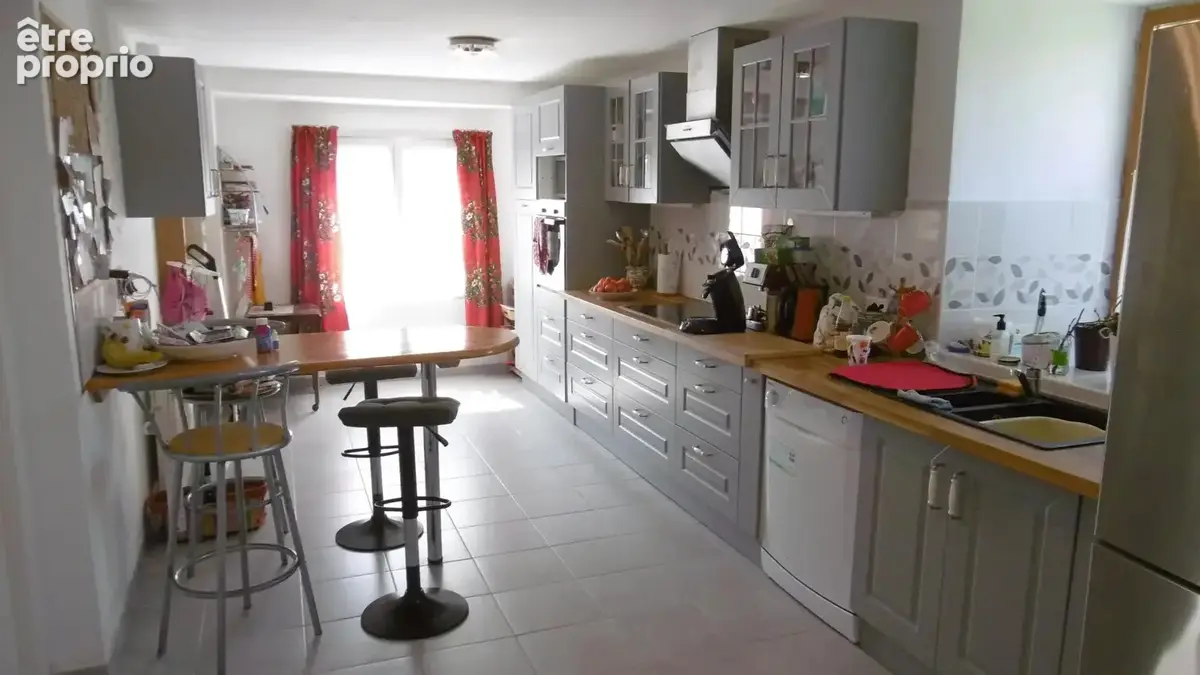 Belle maison avec maison d'amis et piscine - photo 4
