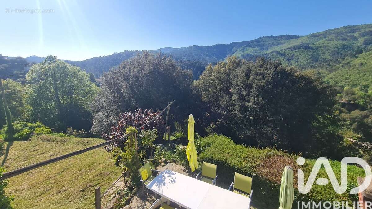 Photo 2 - Maison à LE COLLET-DE-DEZE