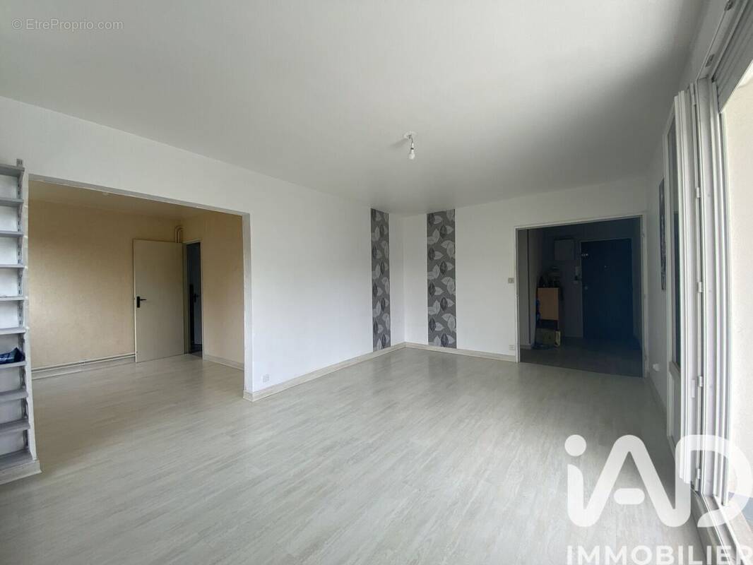 Photo 1 - Appartement à SAINT-CYR-SUR-LOIRE