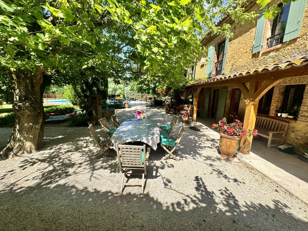 Maison à PIOLENC