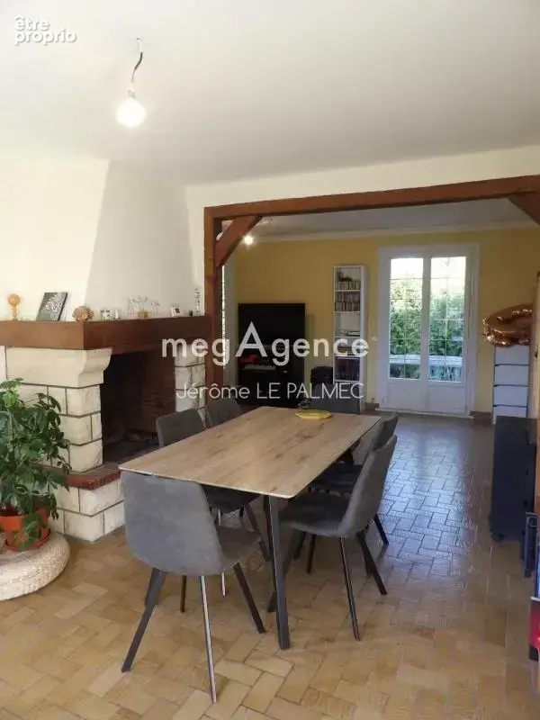 Maison avec de beaux volumes et proche centre - photo 3