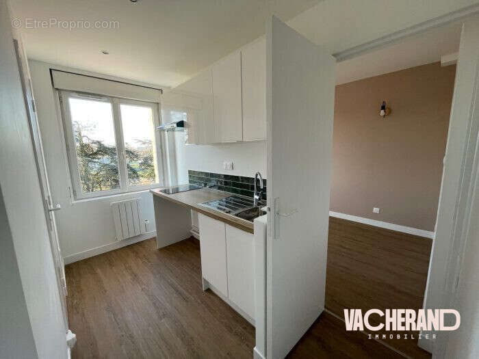 Appartement 27 m² à Lille  - photo 3