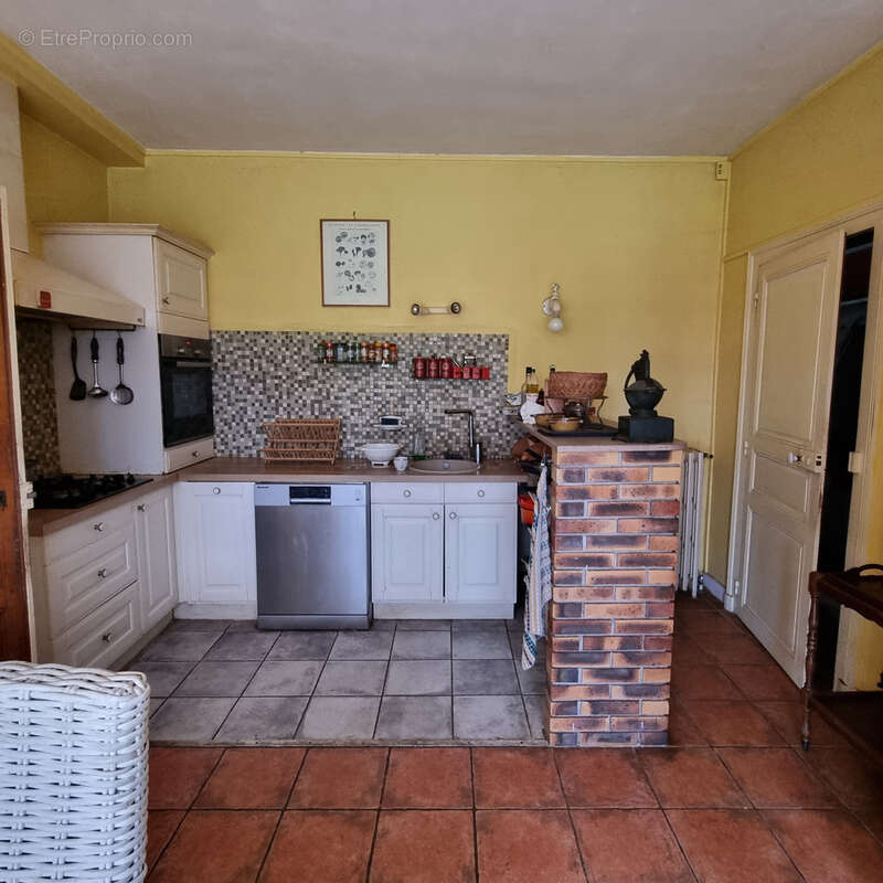 Maison à MONTGIVRAY