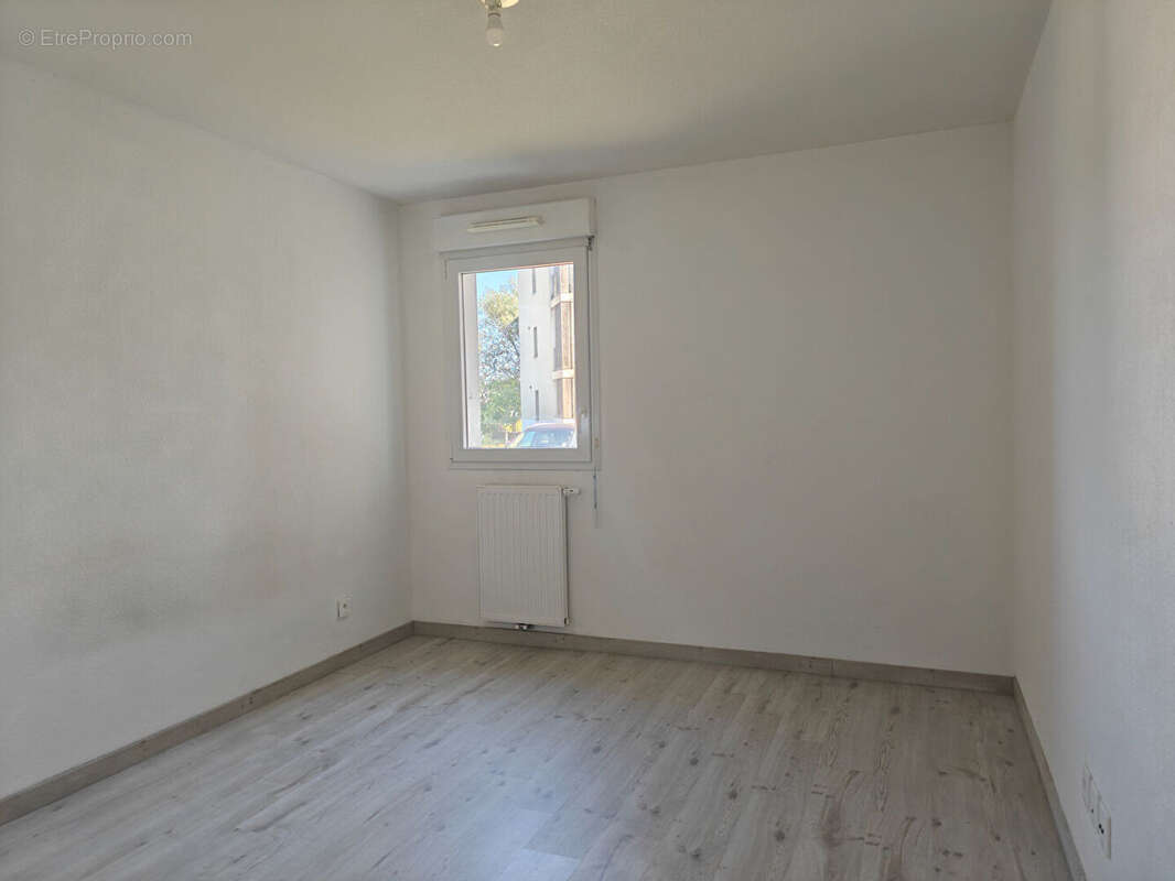 Appartement à VILLENAVE-D&#039;ORNON