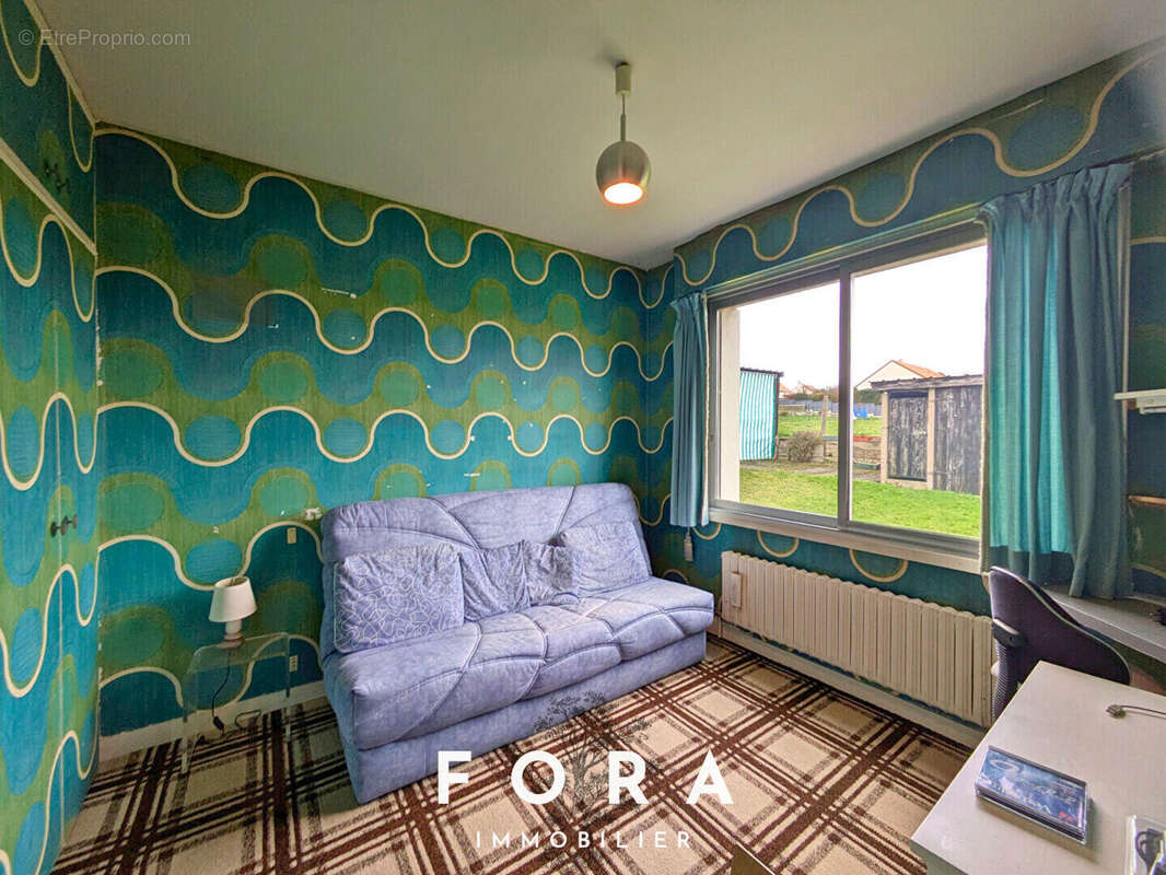 Maison à CONDE-SUR-NOIREAU