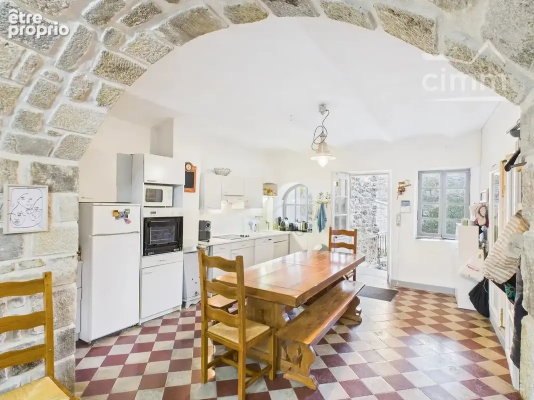 Maison de village avec studio indépendant et extérieur - proche commodités - photo 4