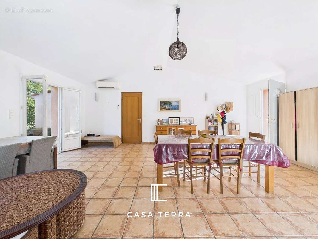Maison à PORTO-VECCHIO
