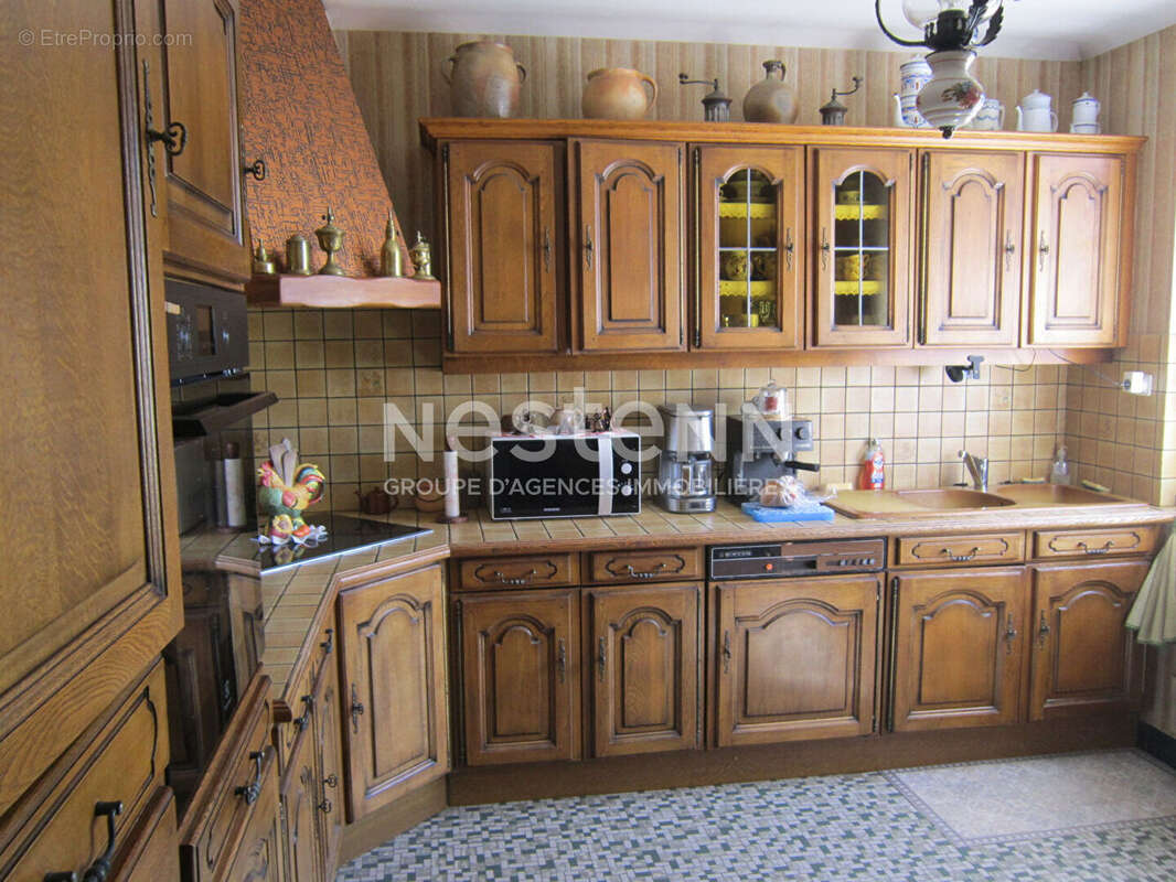 Maison La Courtine 7 pièce(s) 180 m2 - photo 2