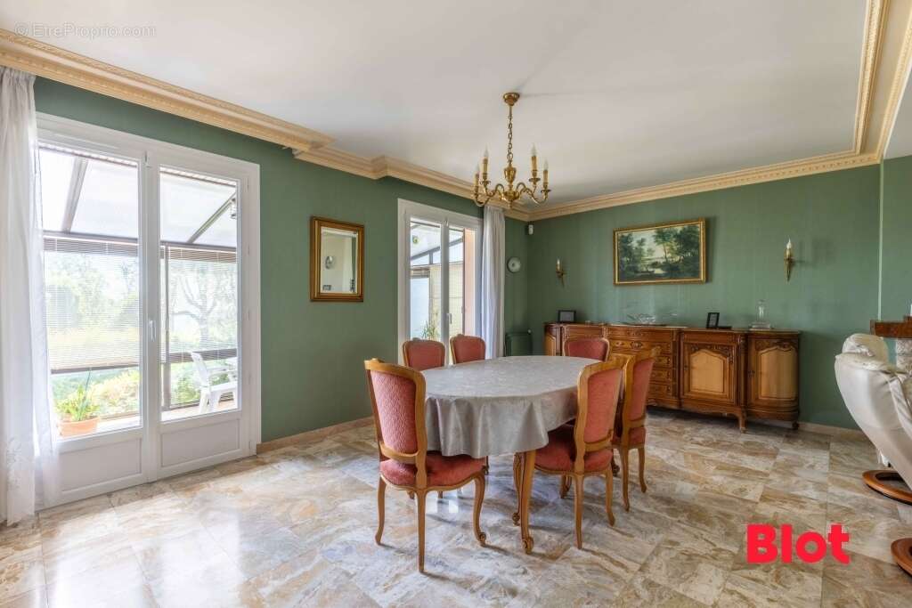 Maison à CHATEAUBOURG
