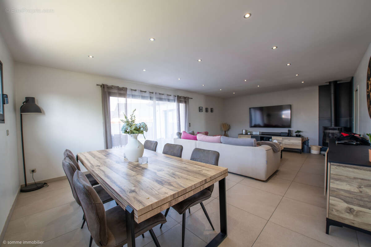 Maison à BERTANGLES