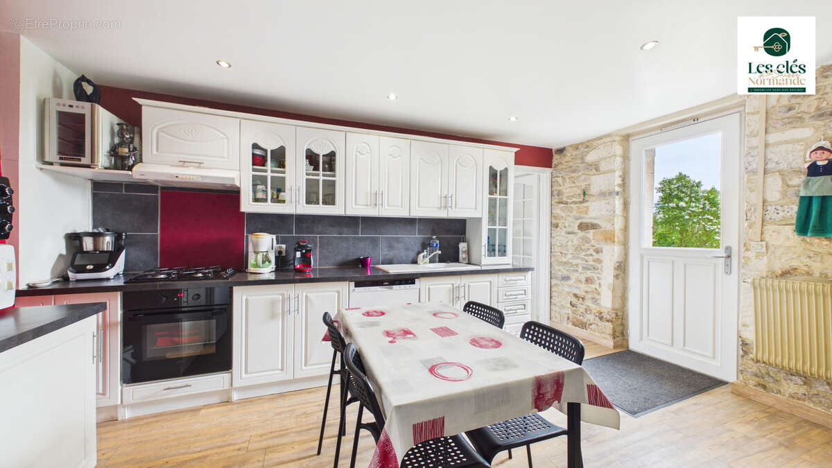 Maison à DONNAY