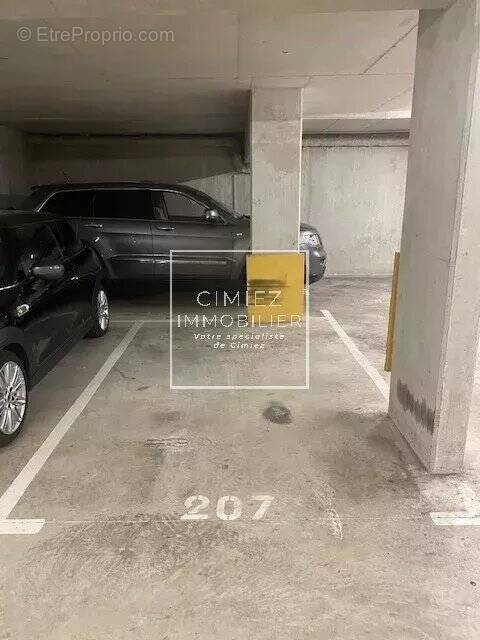 Parking à NICE