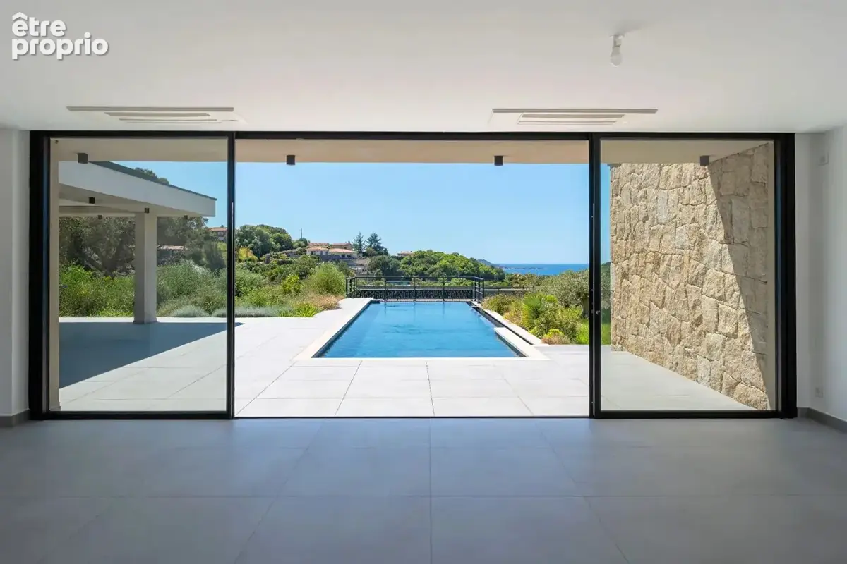 A vendre villa d'exception 200m2 avec piscine vue mer pietrosella - photo 4