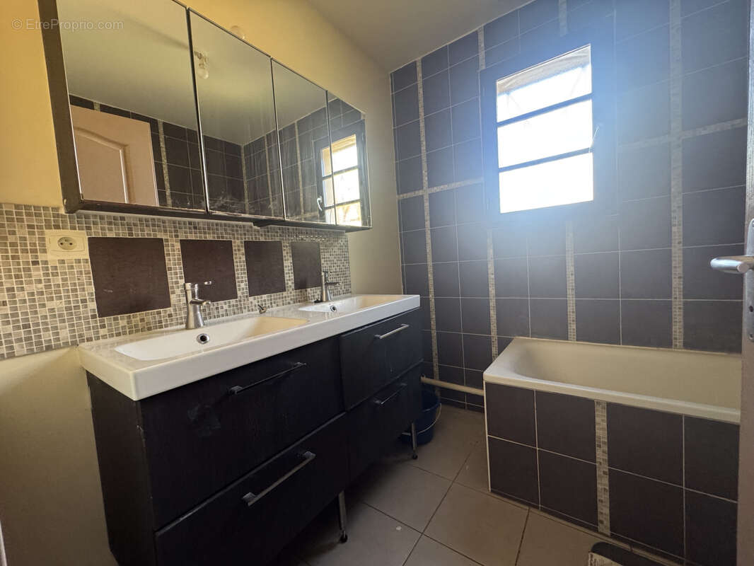 Maison à VILLERS-COTTERETS