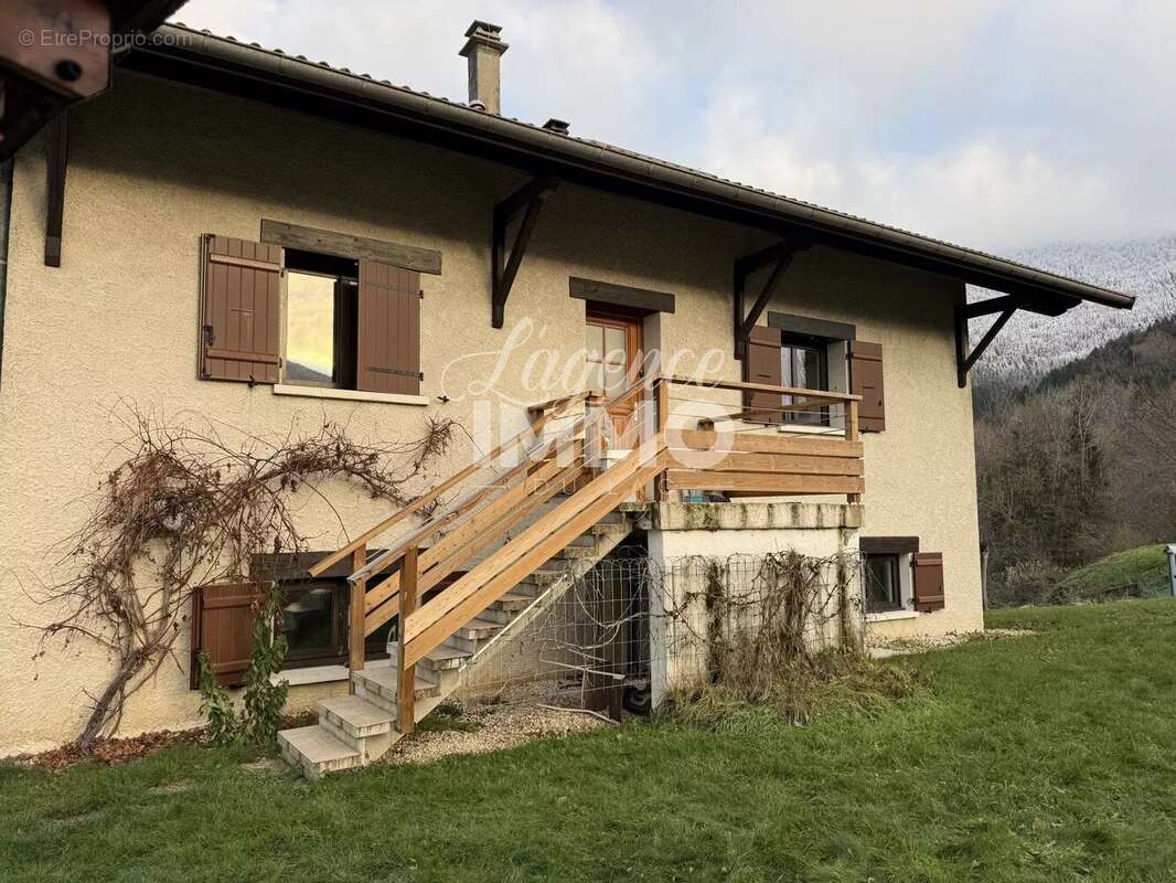 Maison à SAINT-EUSTACHE