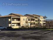 Appartement à ROBION