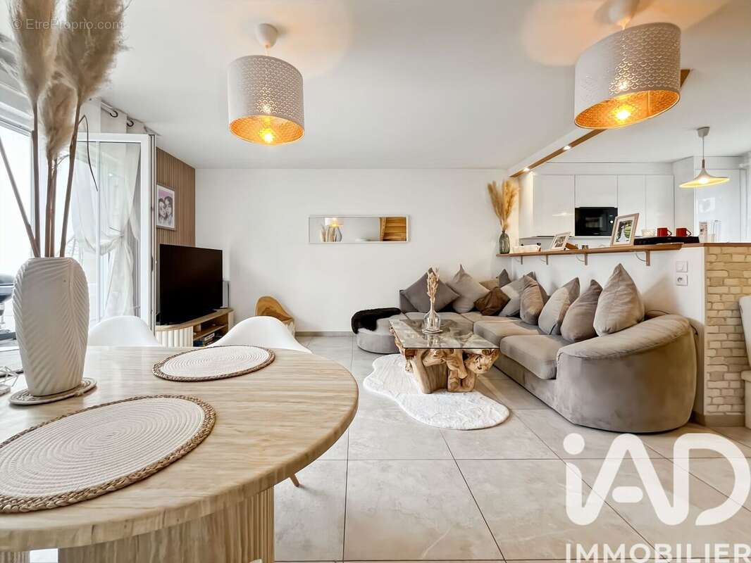 Photo 8 - Maison à EVRY-GREGY-SUR-YERRE