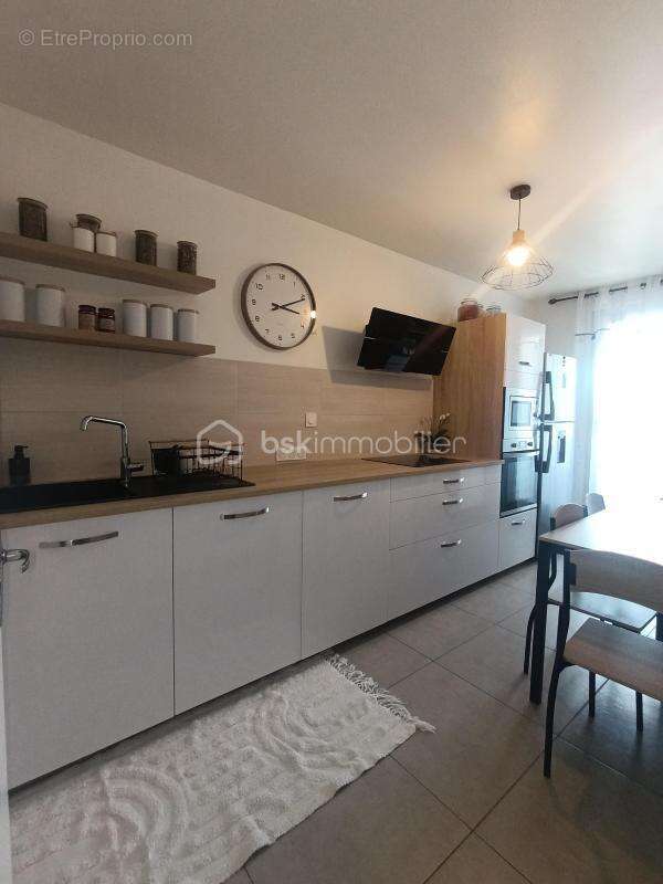 Appartement 80 m² – 3 chambres – 2 terrasses – Garage – Bagnols-sur-Cèze - photo 2