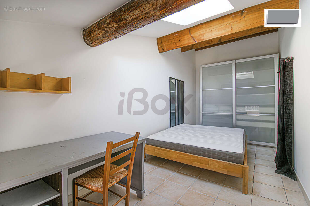 Appartement à OLLIOULES