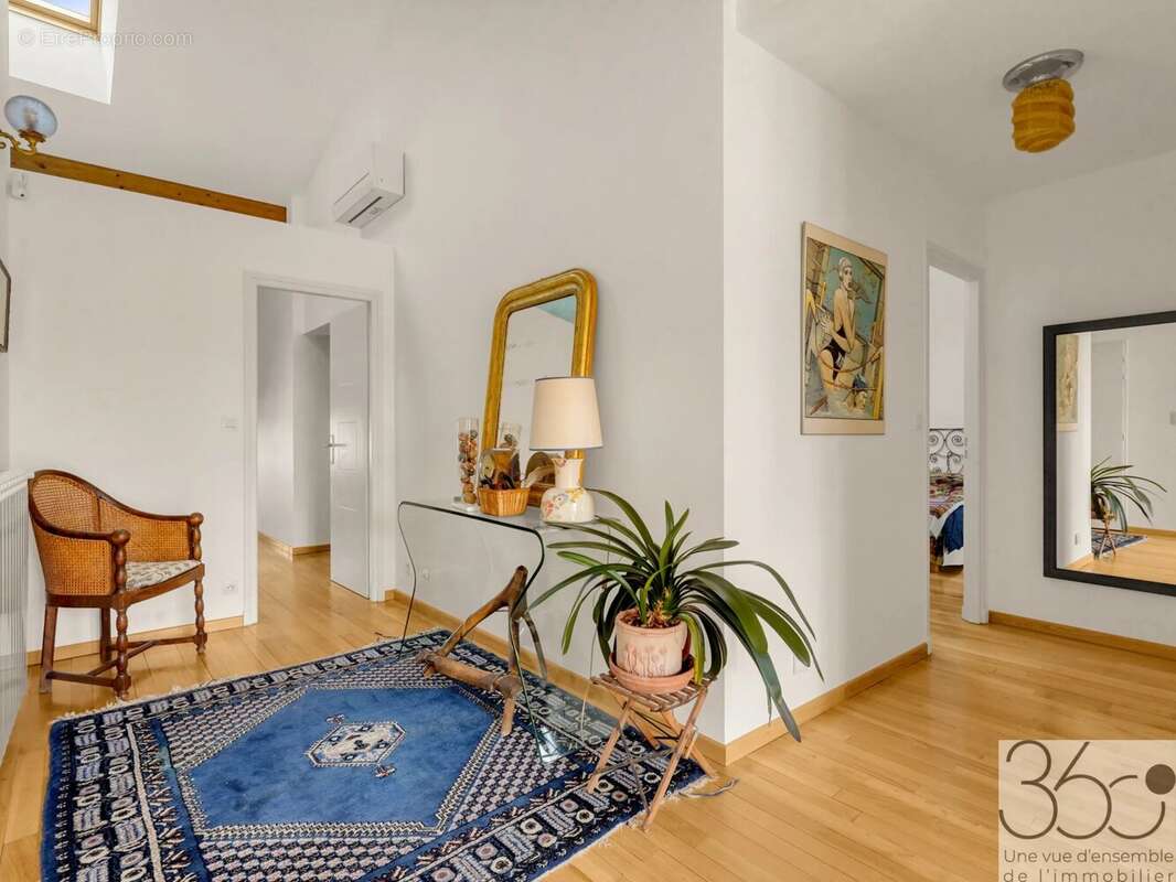 Maison à COLOMIERS