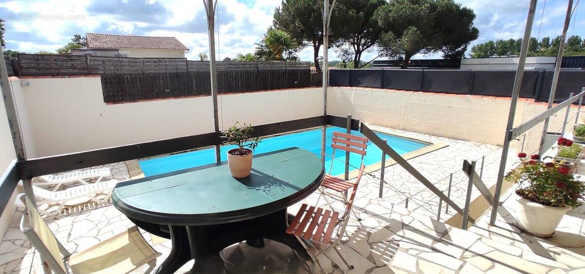 Appartement à CHANIERS