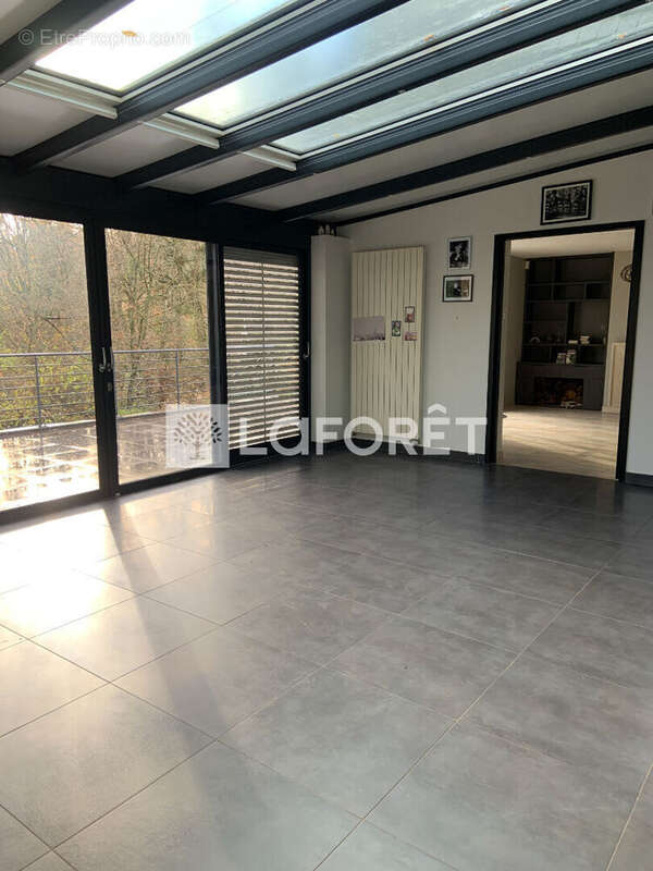 Maison à AUMONT-EN-HALATTE