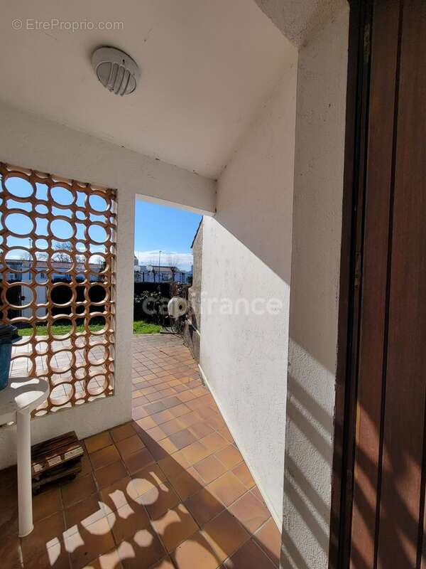( 85 ) Vendée entre NOIRMOUTIER , PORNIC et CHALLANS à vendre centre ville  BEAUVOIR SUR MER maison 7 pièces , 181 m² ,4 chambre - photo 28
