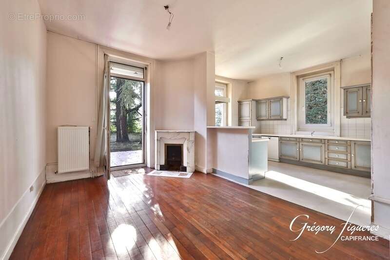 Maison à SAINT-ETIENNE