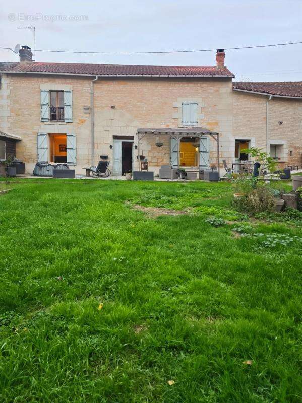 Maison à GLENOUZE